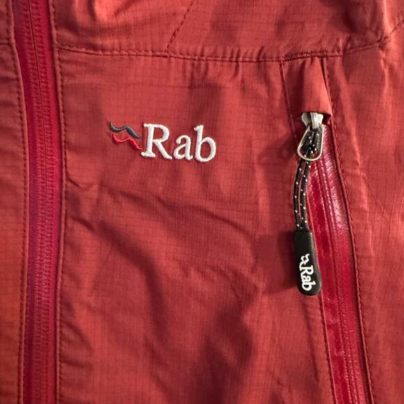 Rab Women’s Latok Alpine Full Zip Hooded Jacket Burgundy Pockets Size Small - Picture 4 of 9